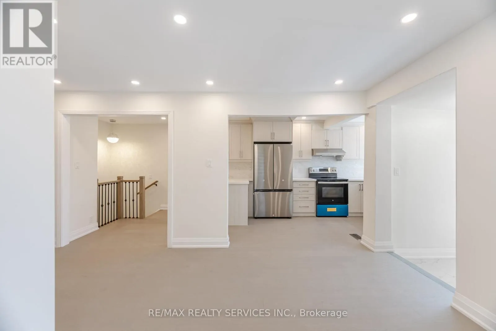 8772 WELLINGTON 124 ROAD W