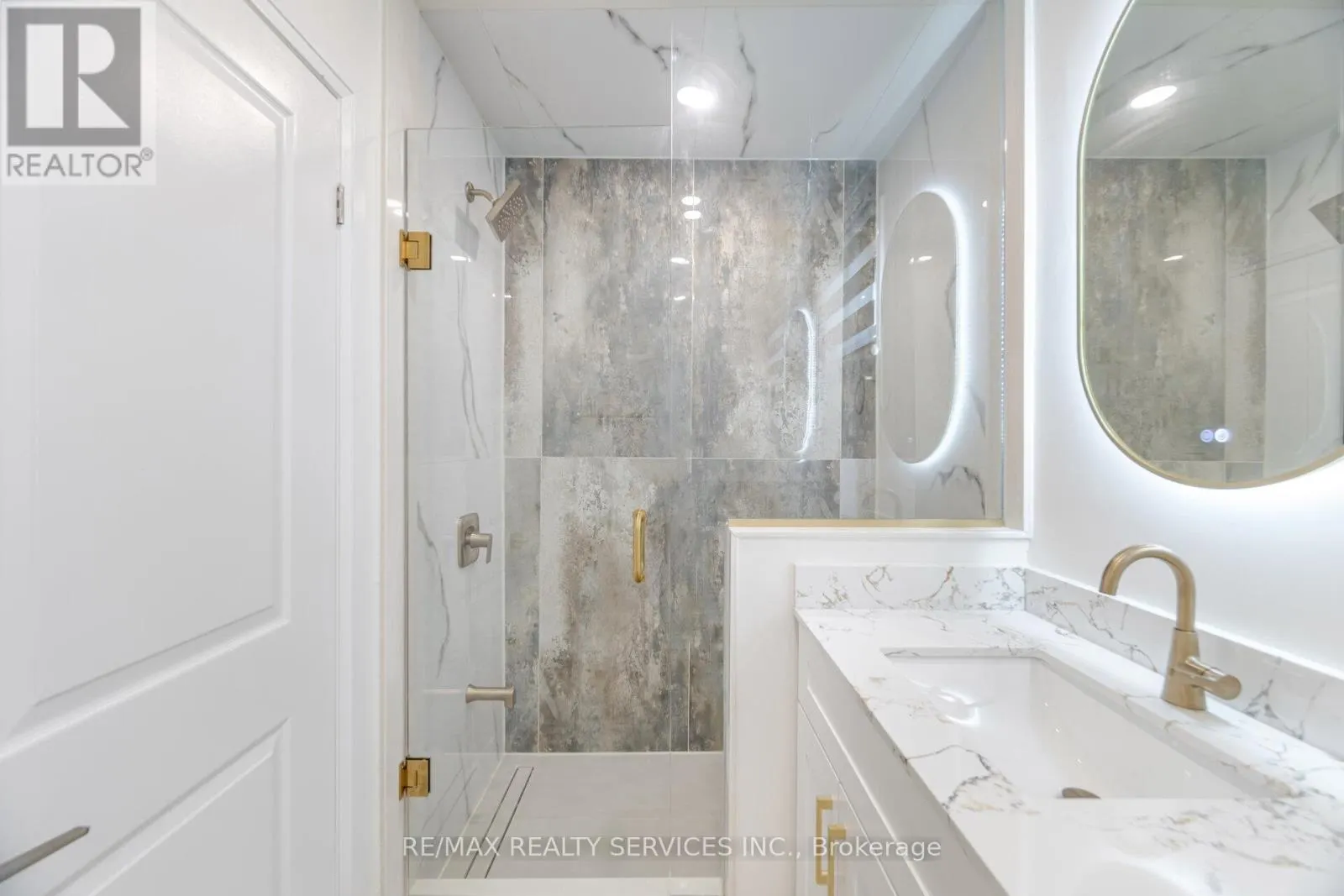 8772 WELLINGTON 124 ROAD W