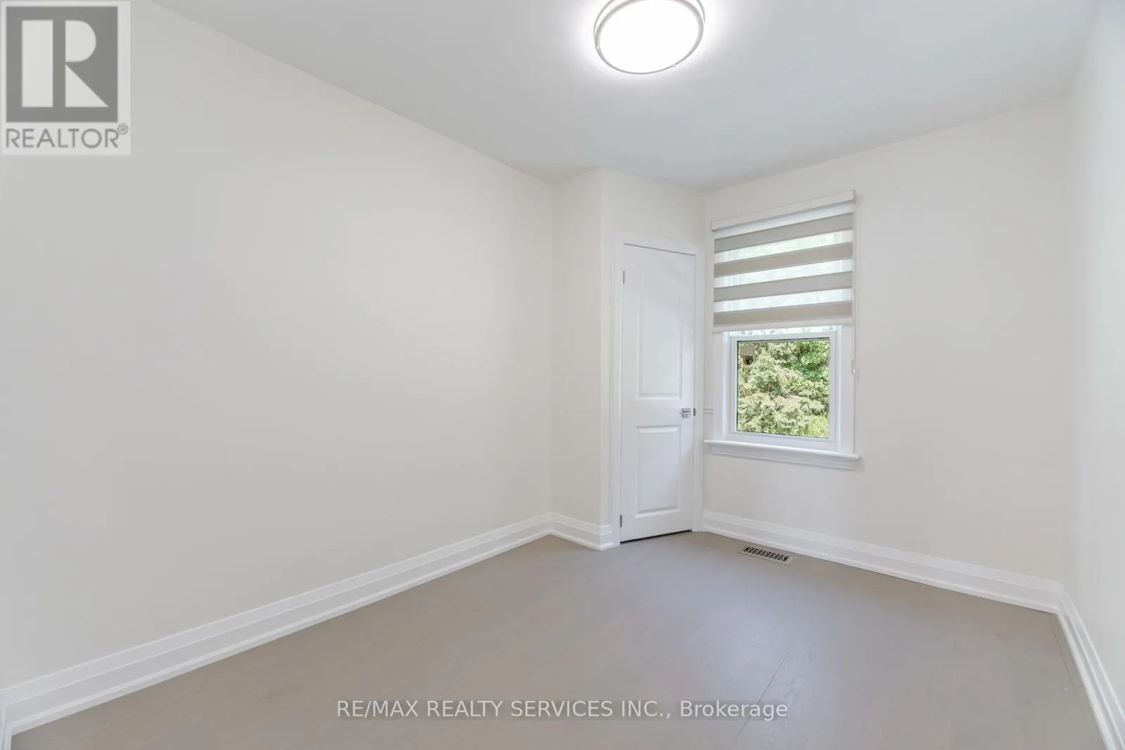 8772 WELLINGTON 124 ROAD W