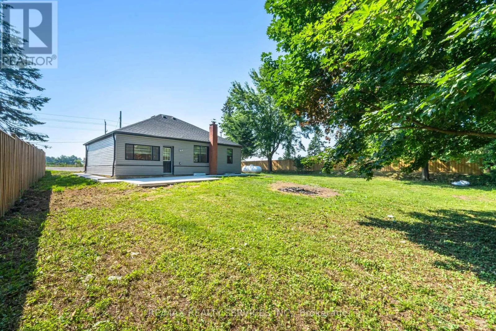 8772 WELLINGTON 124 ROAD W