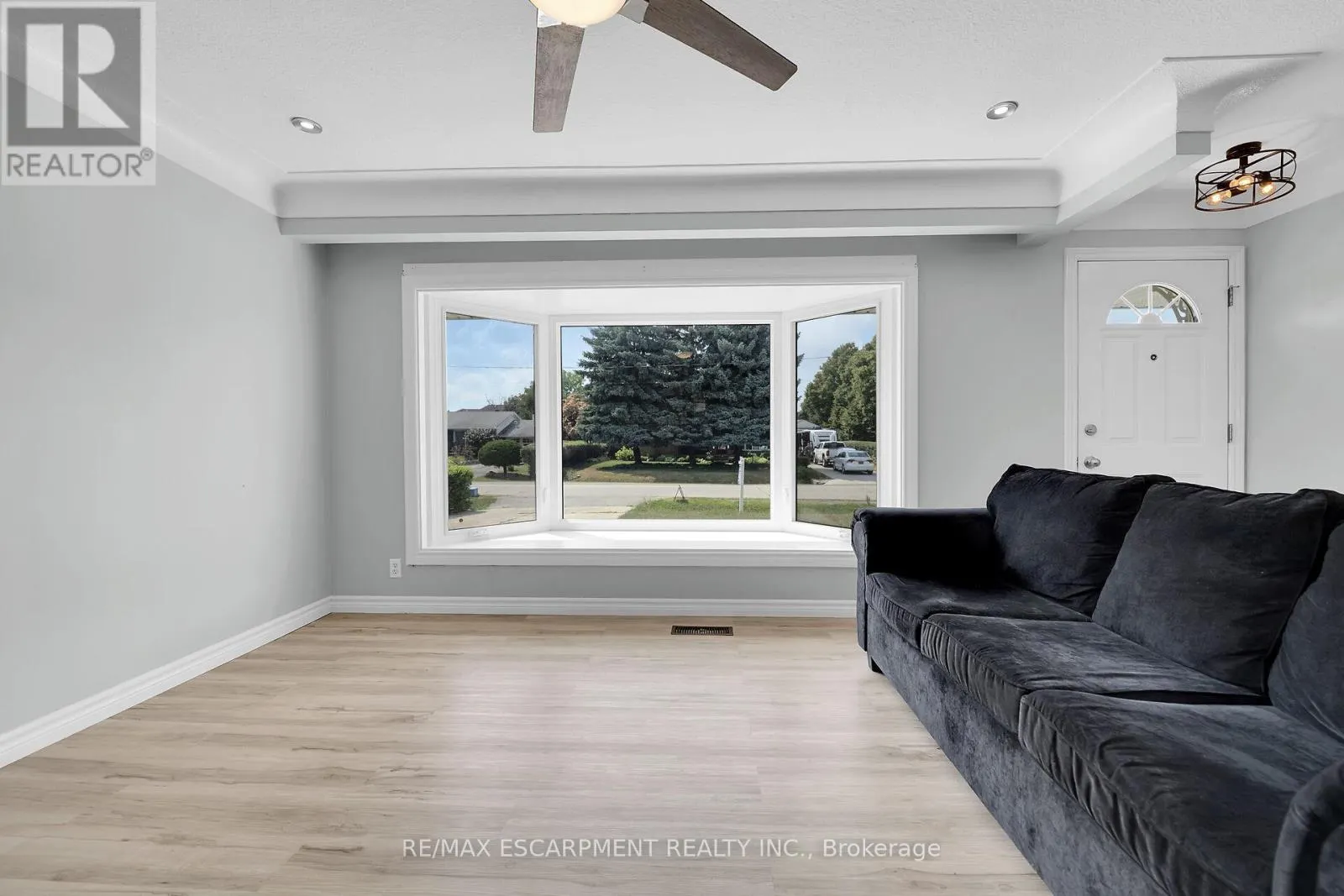 46 ORIOLE CRESCENT