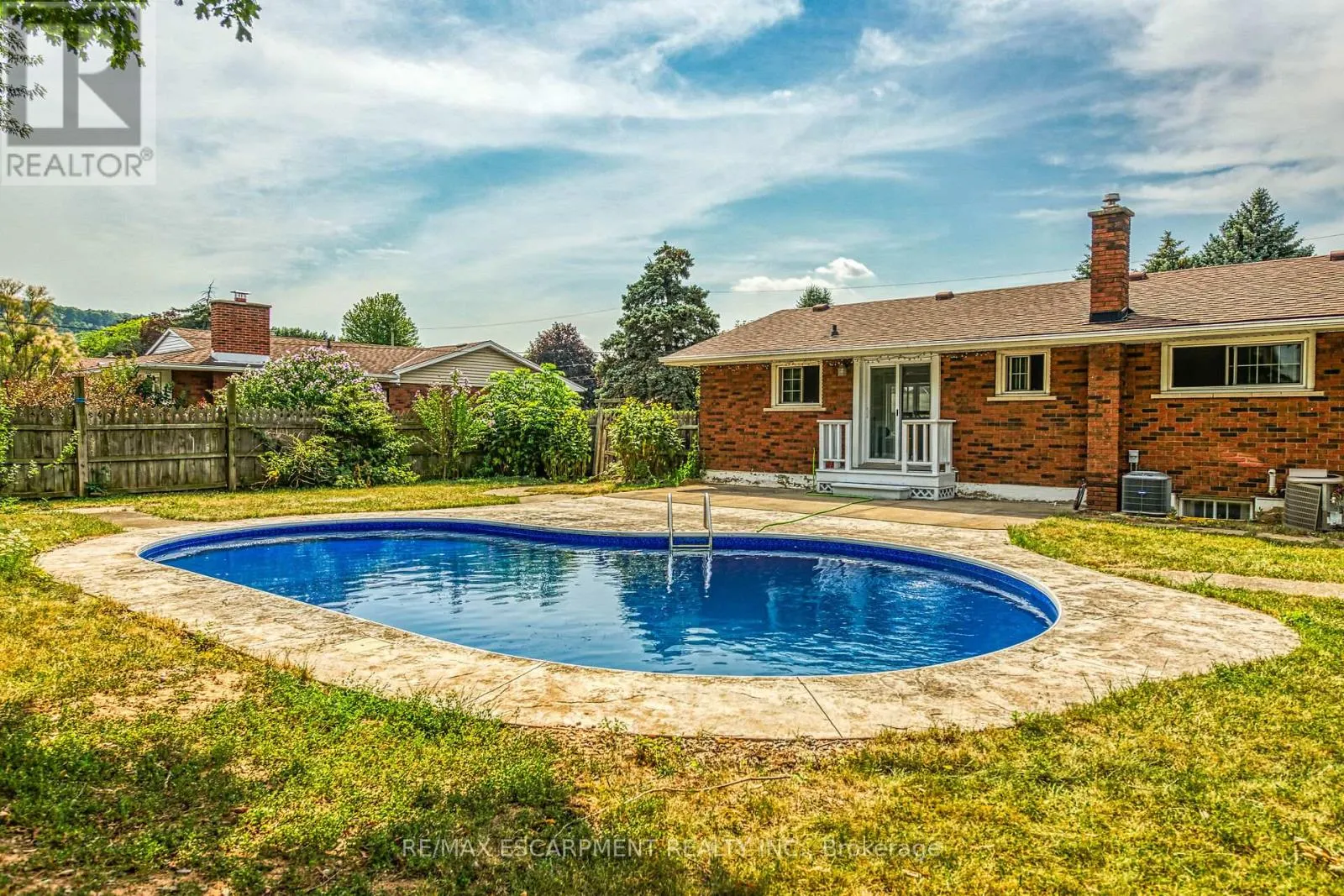 46 ORIOLE CRESCENT