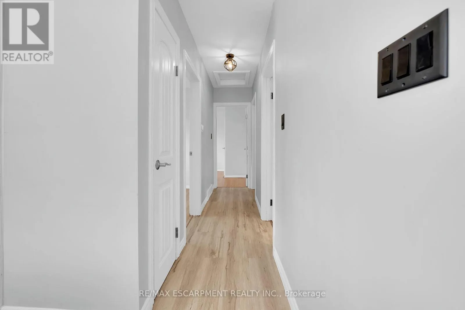 46 ORIOLE CRESCENT