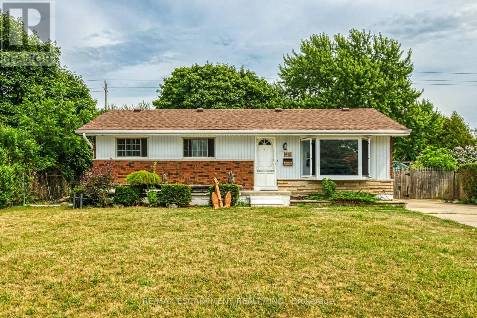46 ORIOLE CRESCENT