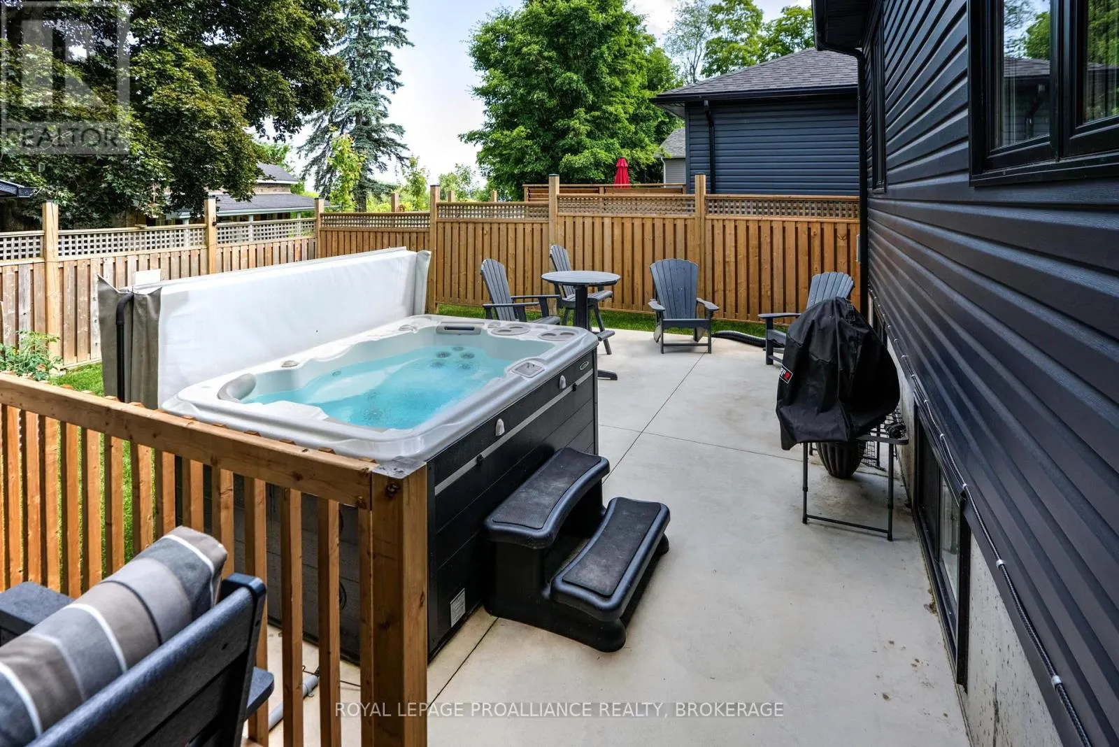 125 MAPLECROFT COURT