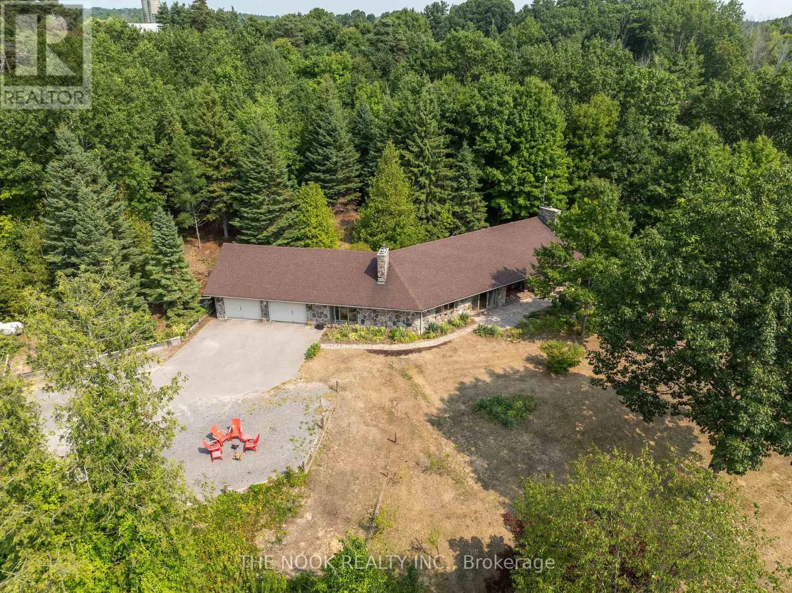41 HILLVIEW ROAD