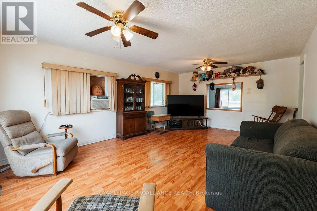 72 DOXTATOR DRIVE