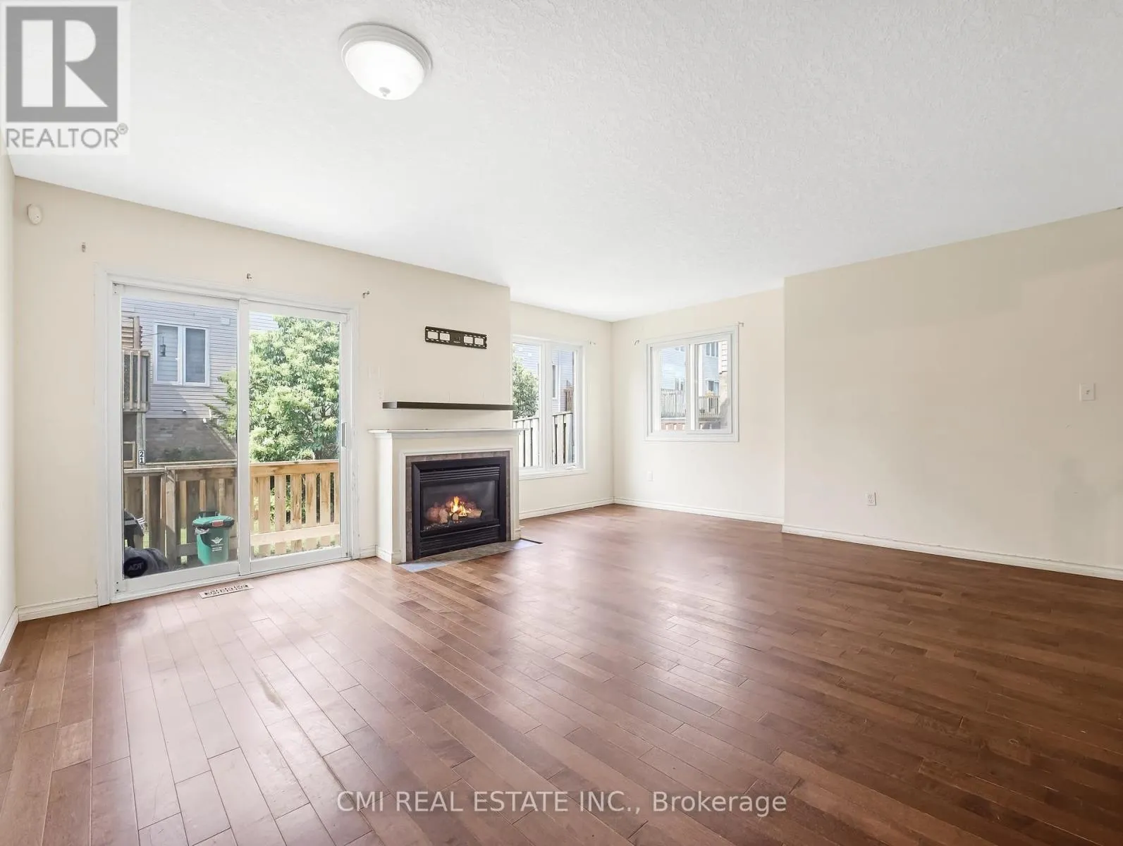 33 - 169 BISMARK DRIVE