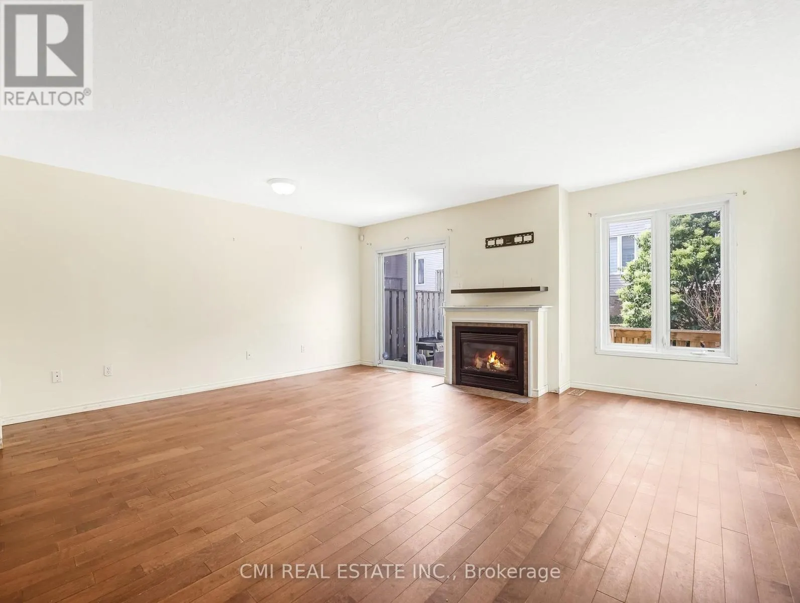 33 - 169 BISMARK DRIVE