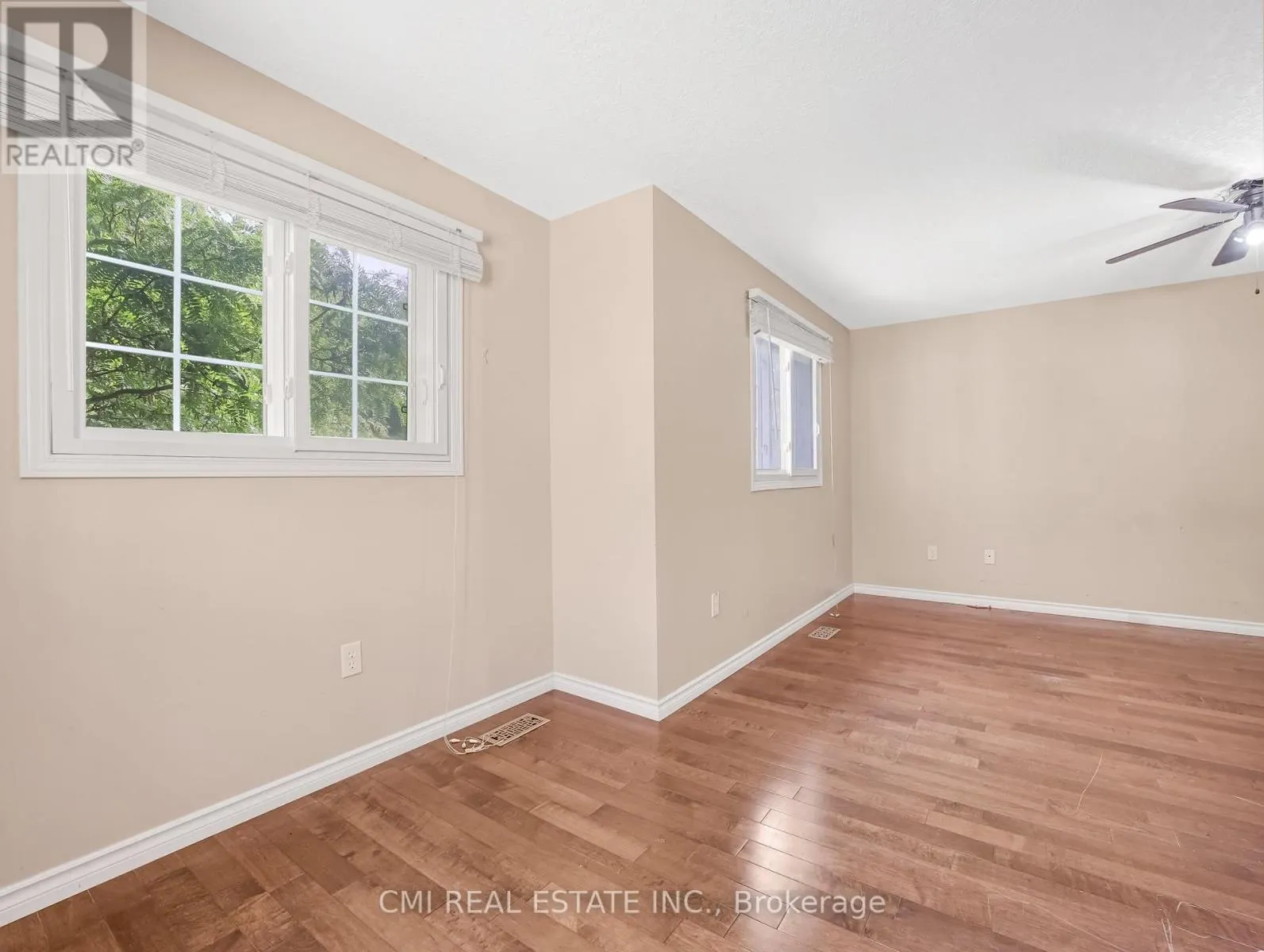 33 - 169 BISMARK DRIVE