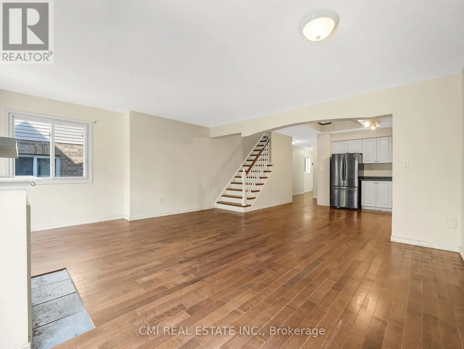 33 - 169 BISMARK DRIVE