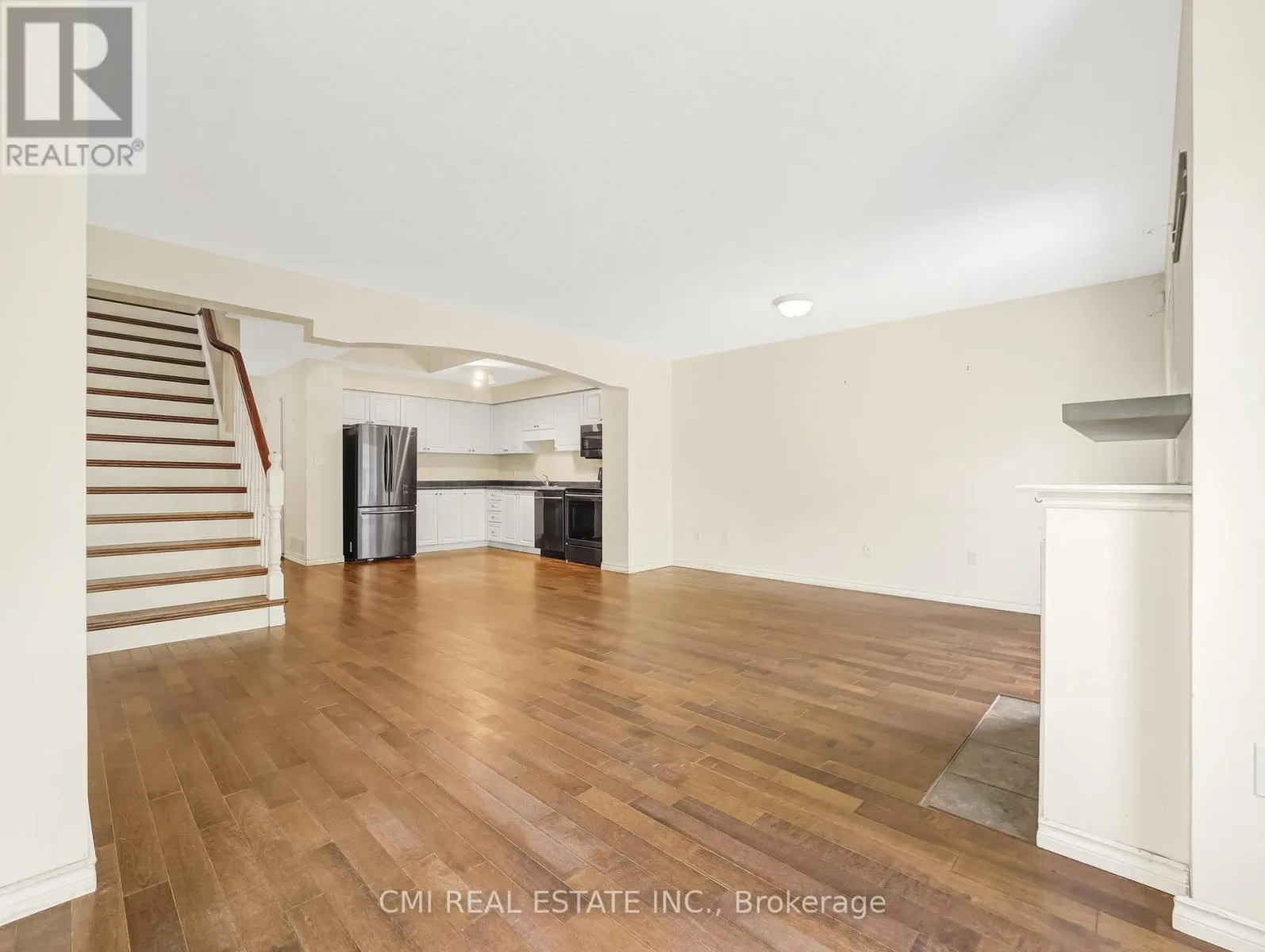 33 - 169 BISMARK DRIVE