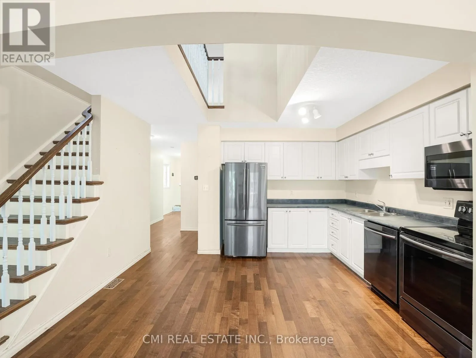 33 - 169 BISMARK DRIVE