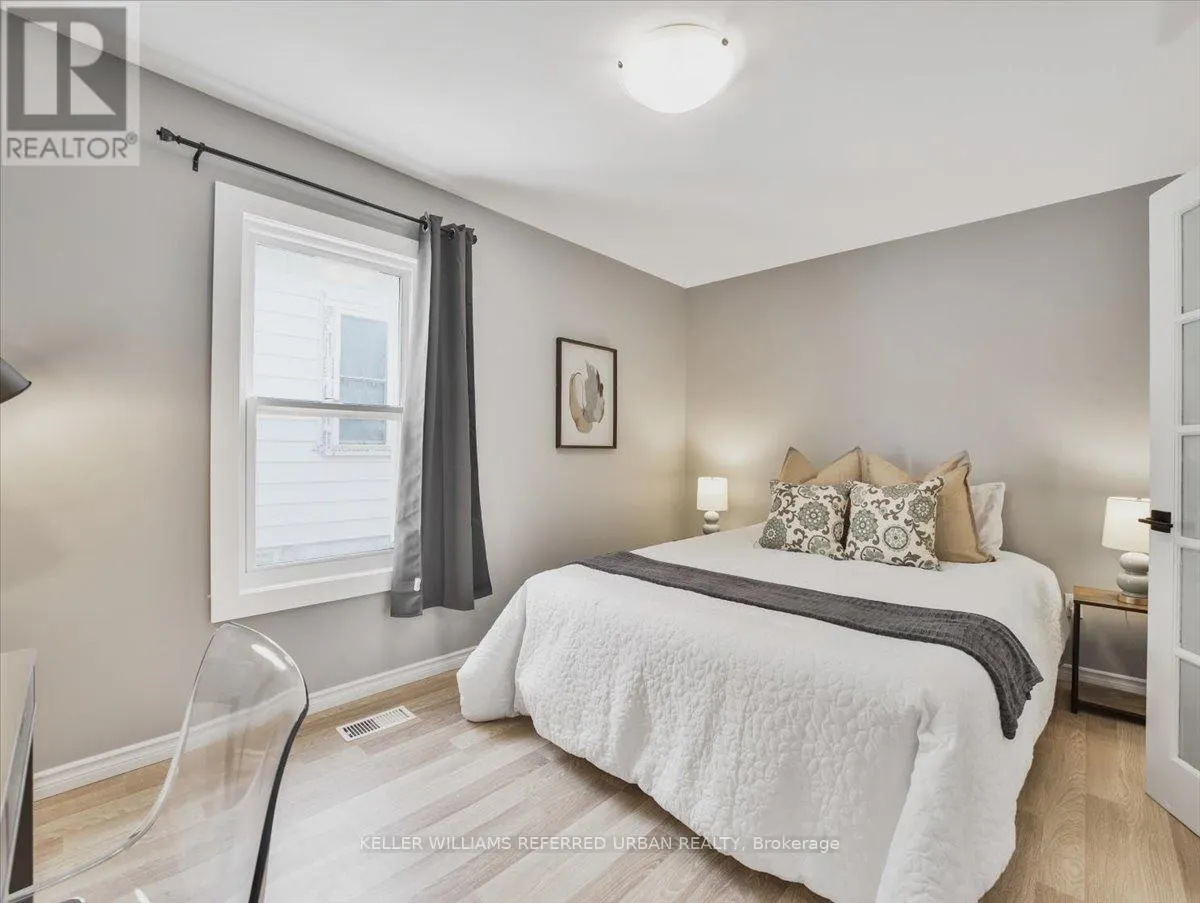 5 HILL AVENUE