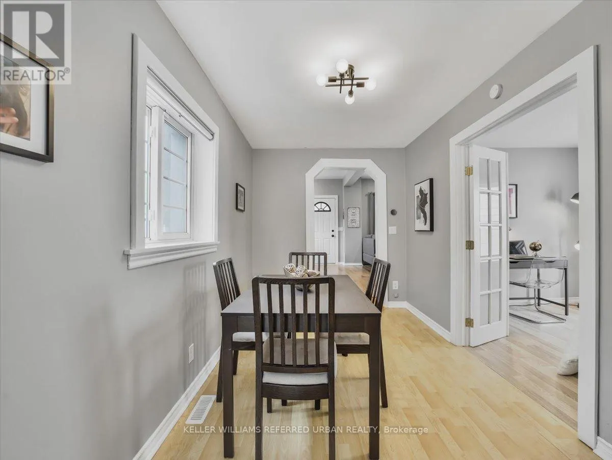 5 HILL AVENUE