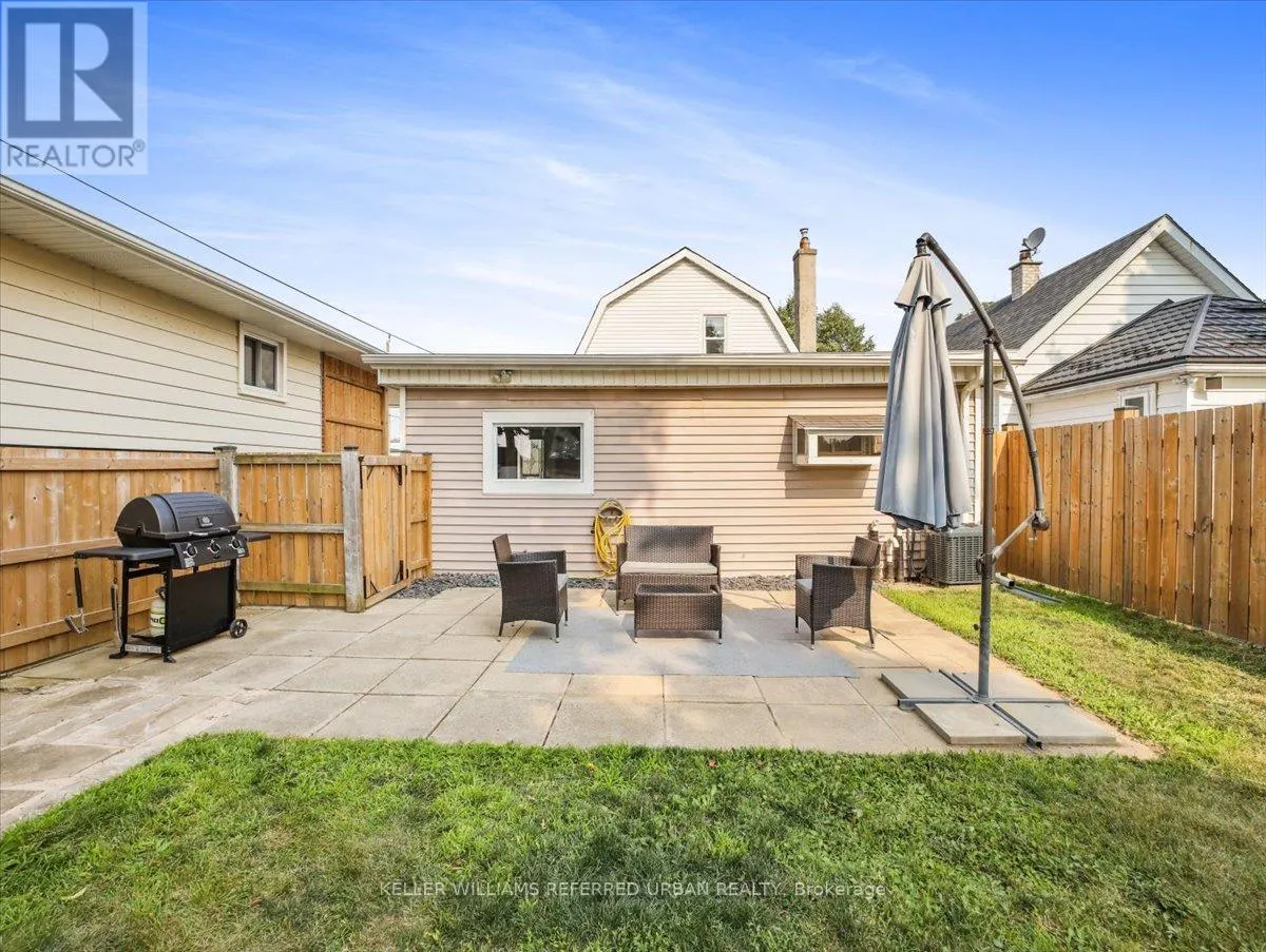 5 HILL AVENUE