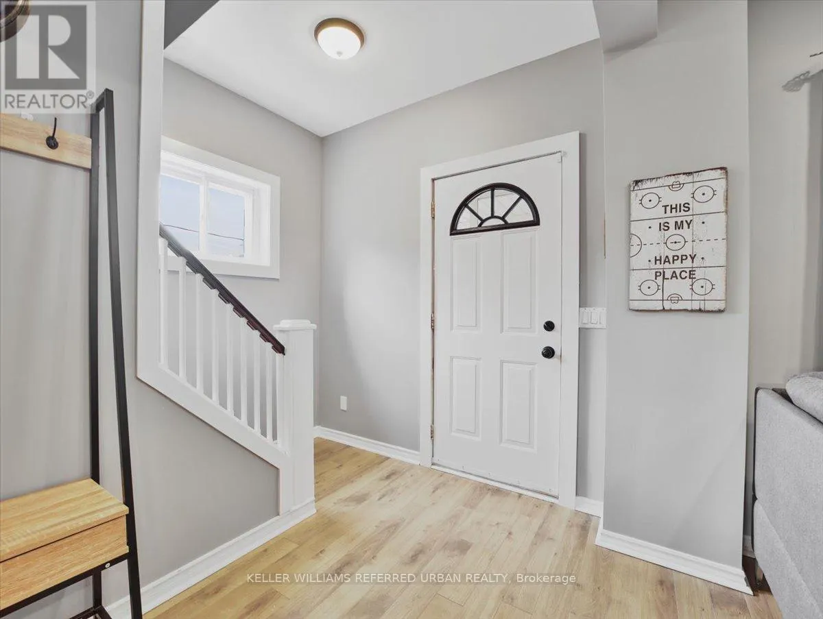 5 HILL AVENUE