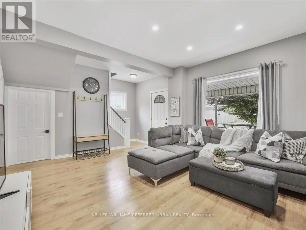 5 HILL AVENUE