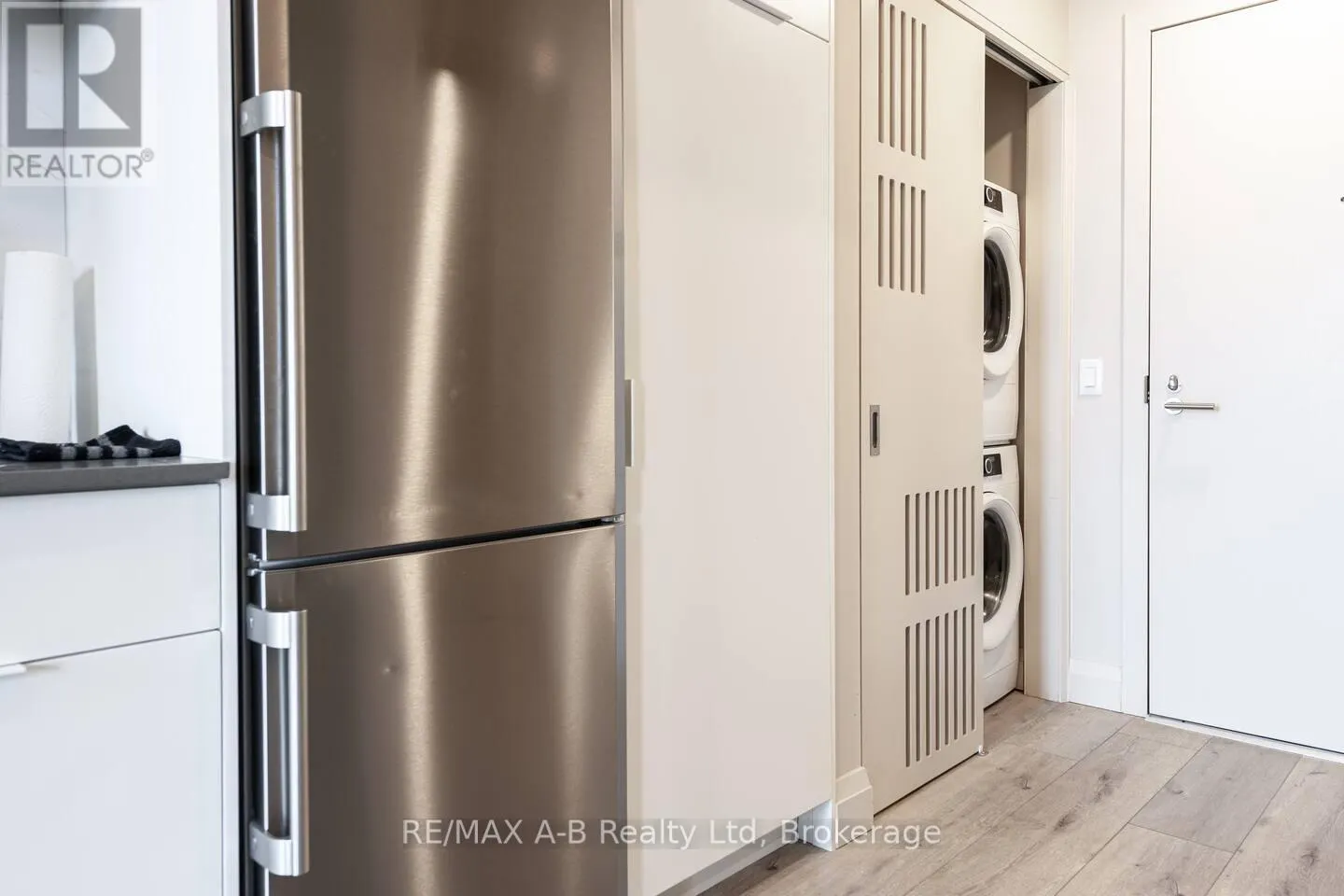 208 - 245 DOWNIE STREET, #208