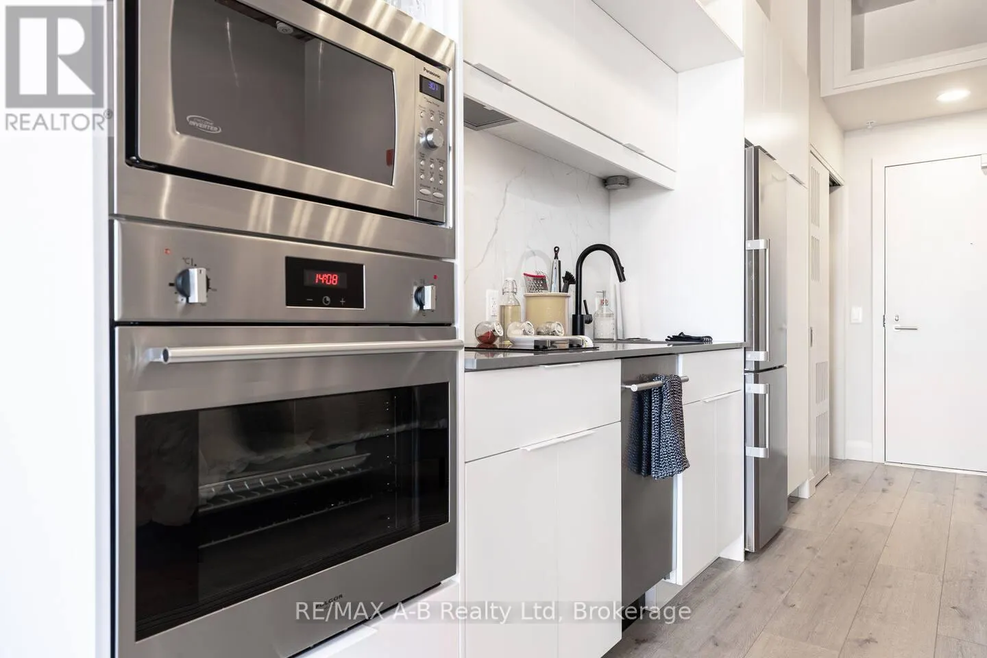208 - 245 DOWNIE STREET, #208