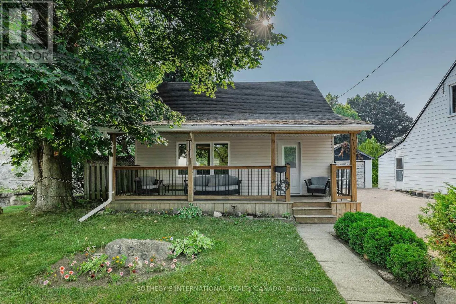 126 GLENMORRIS STREET