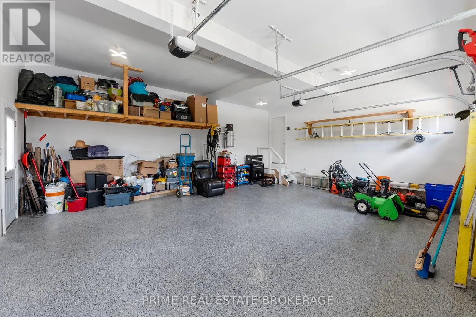 95 BOYD BOULEVARD