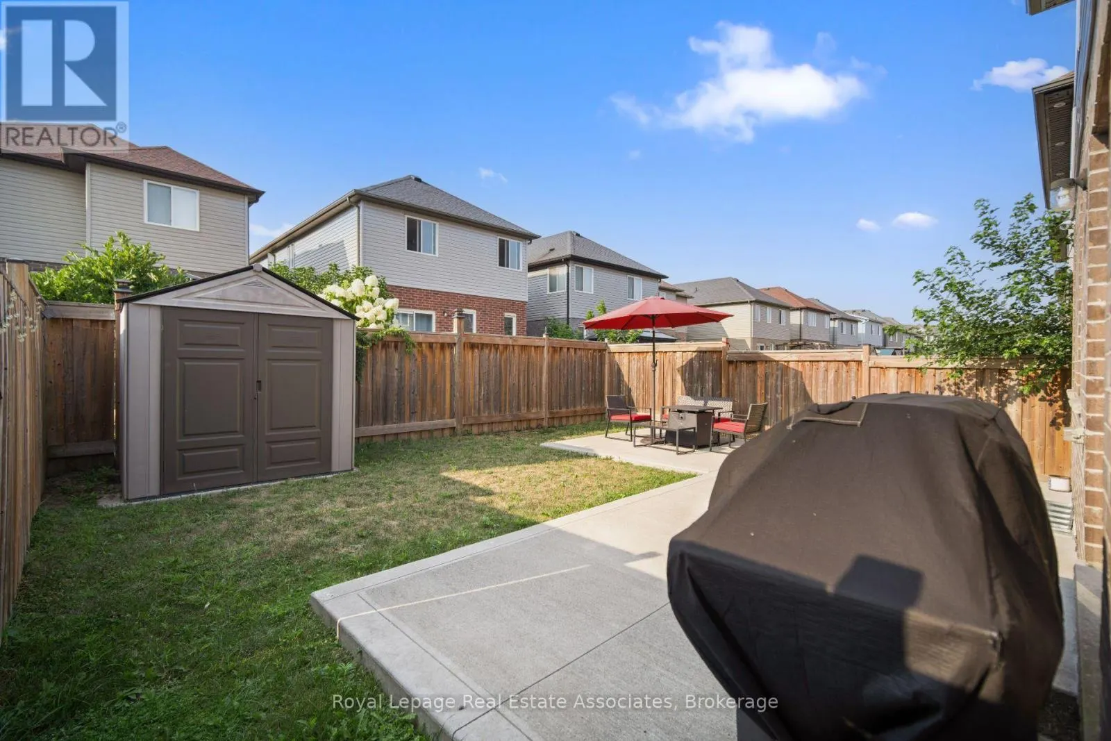 439 MOORLANDS CRESCENT