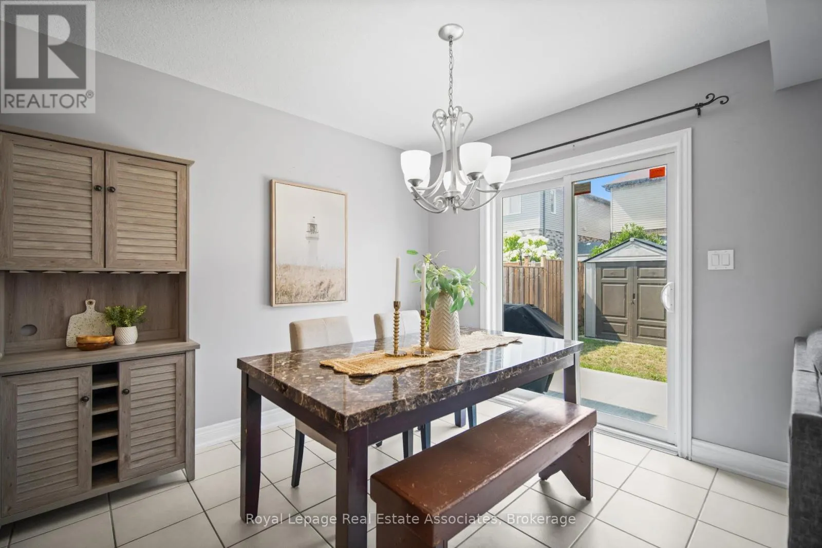 439 MOORLANDS CRESCENT