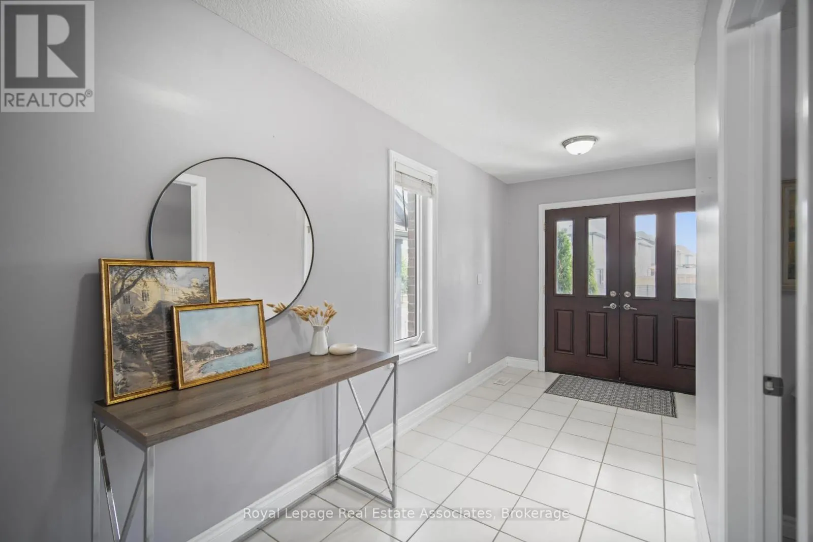439 MOORLANDS CRESCENT