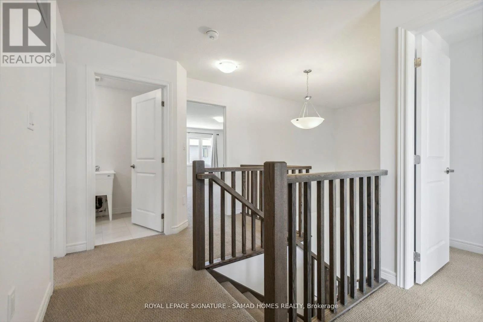 24 HOLDER DRIVE