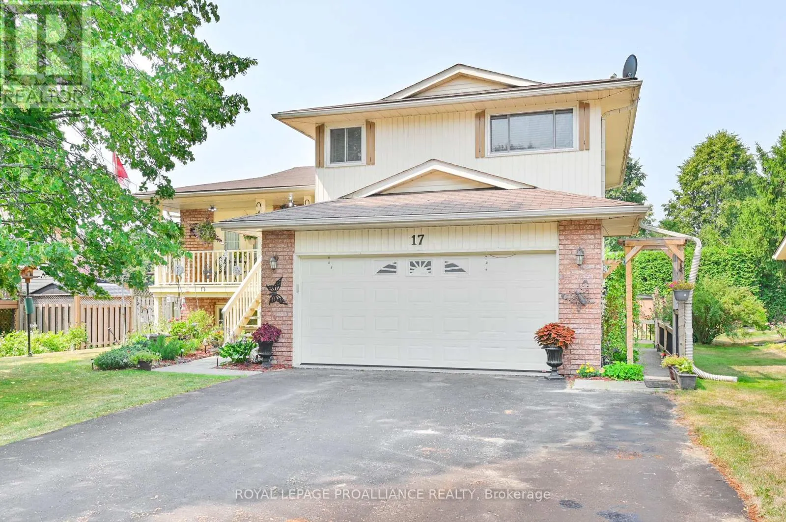 17 HURON DRIVE