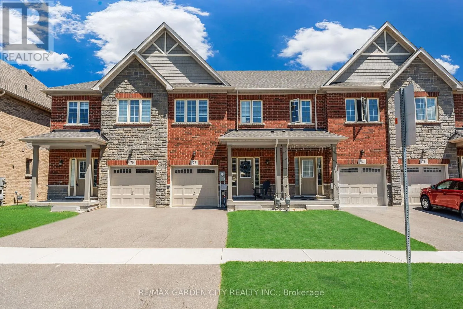 72 HOMESTEAD WAY