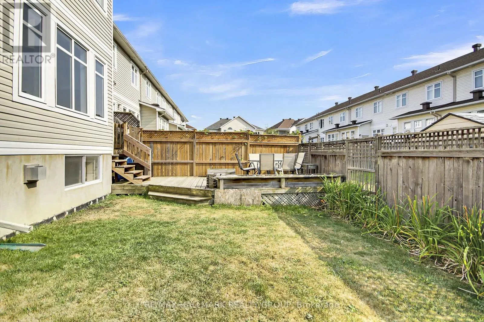 14 PLUMAS GATE