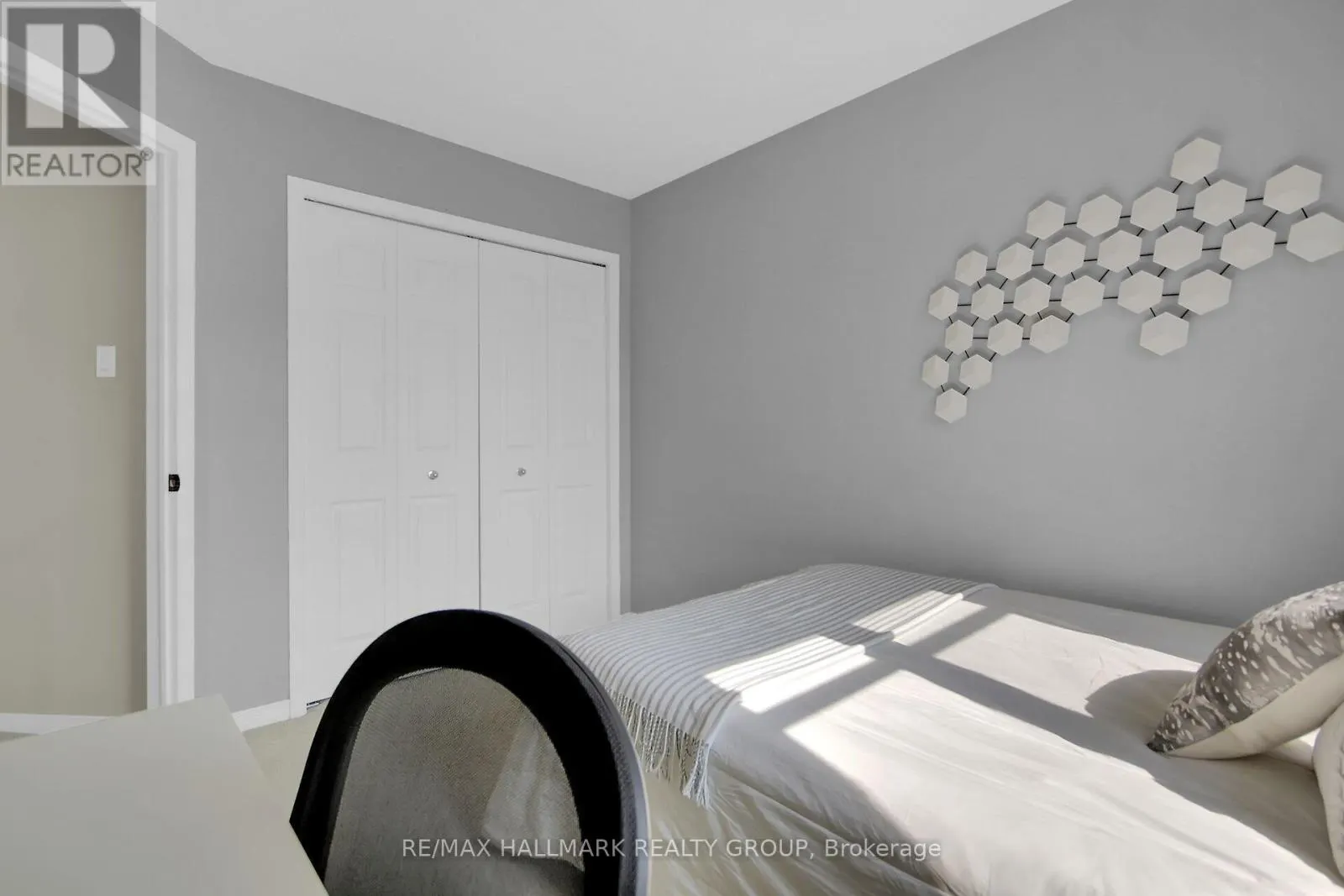 14 PLUMAS GATE