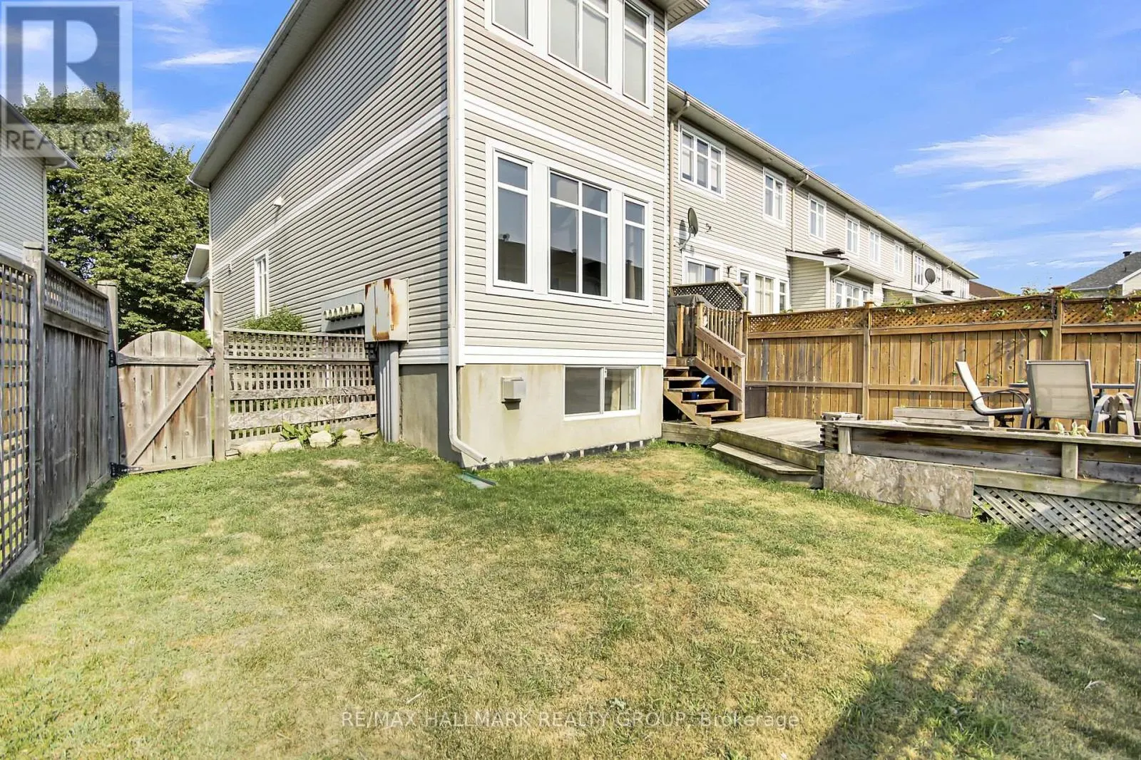 14 PLUMAS GATE