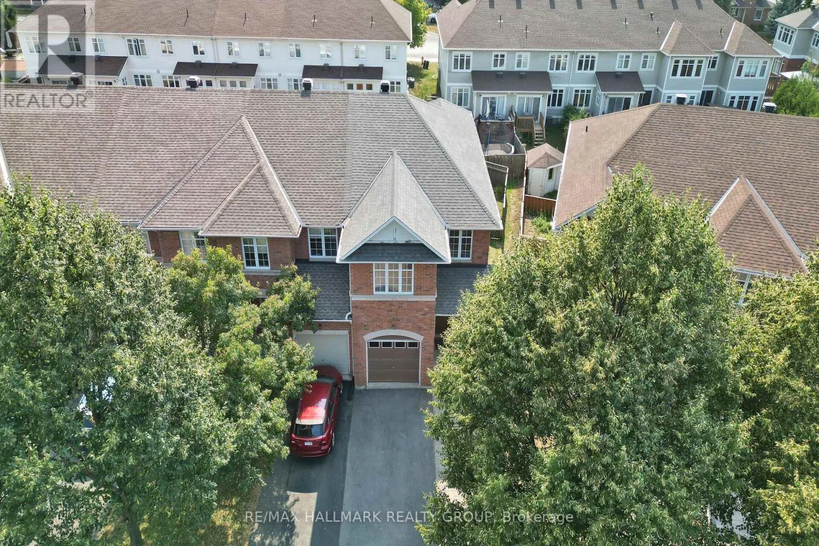 14 PLUMAS GATE