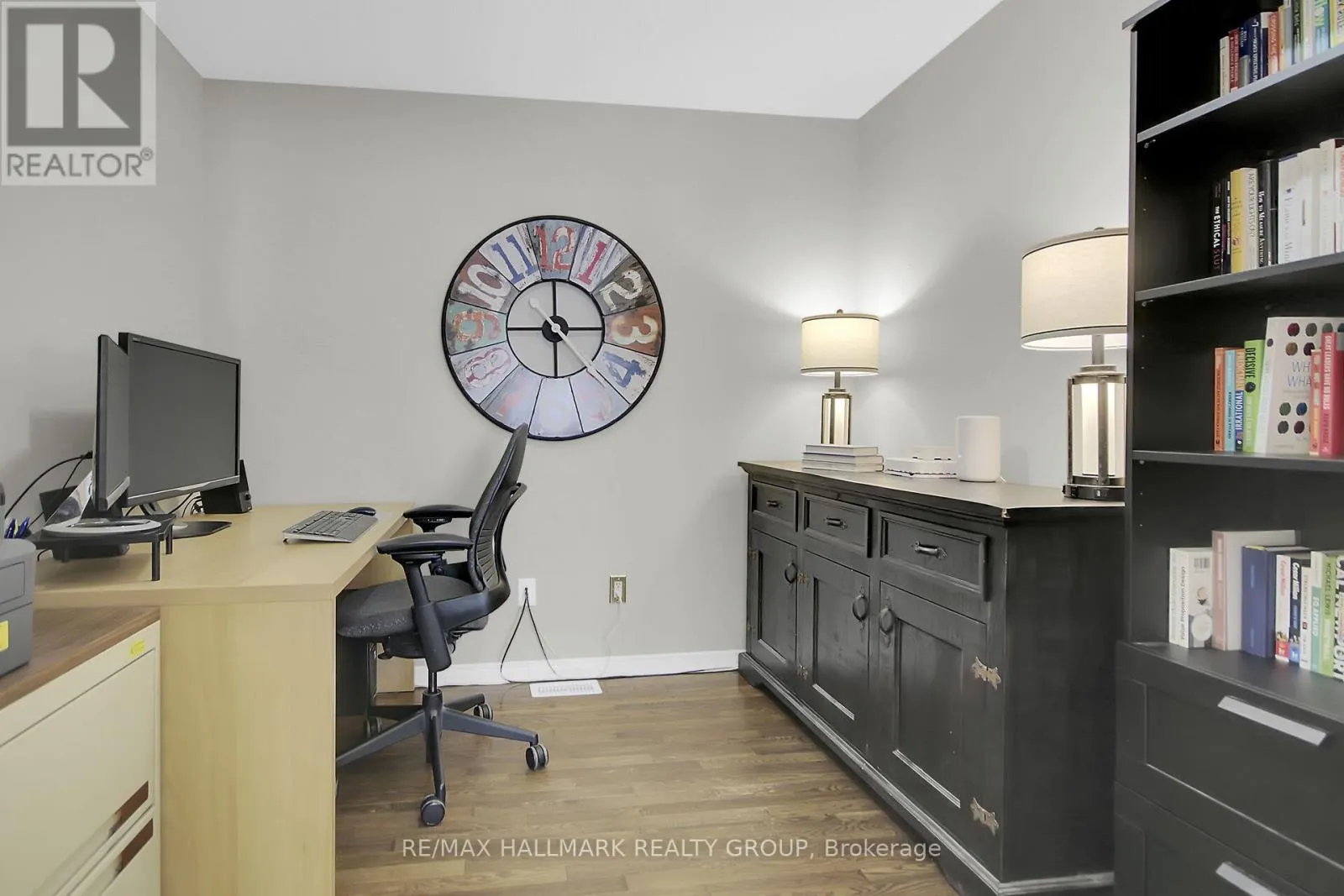 14 PLUMAS GATE