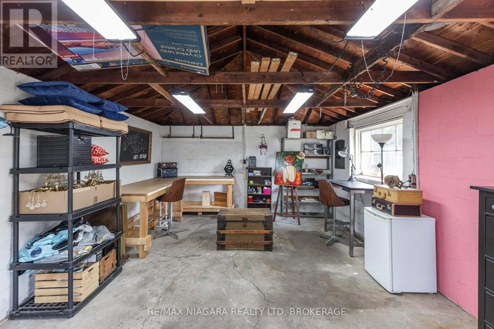 6000 MAYFAIR DRIVE