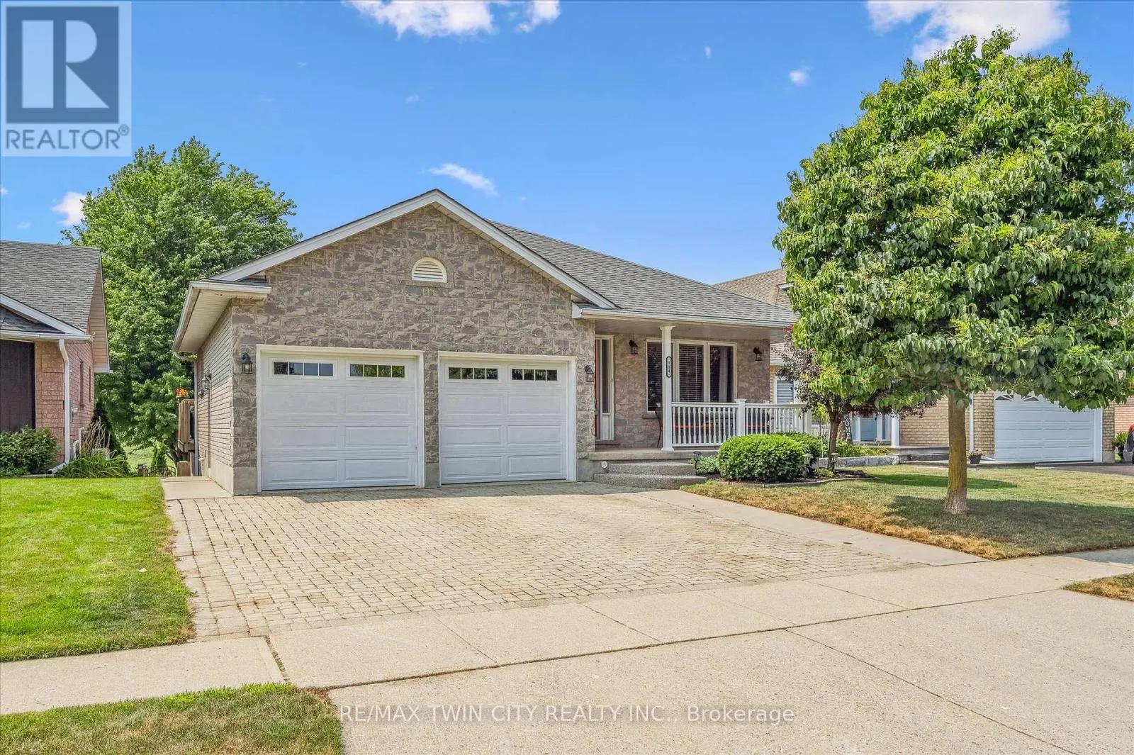 114 DELAVAN DRIVE