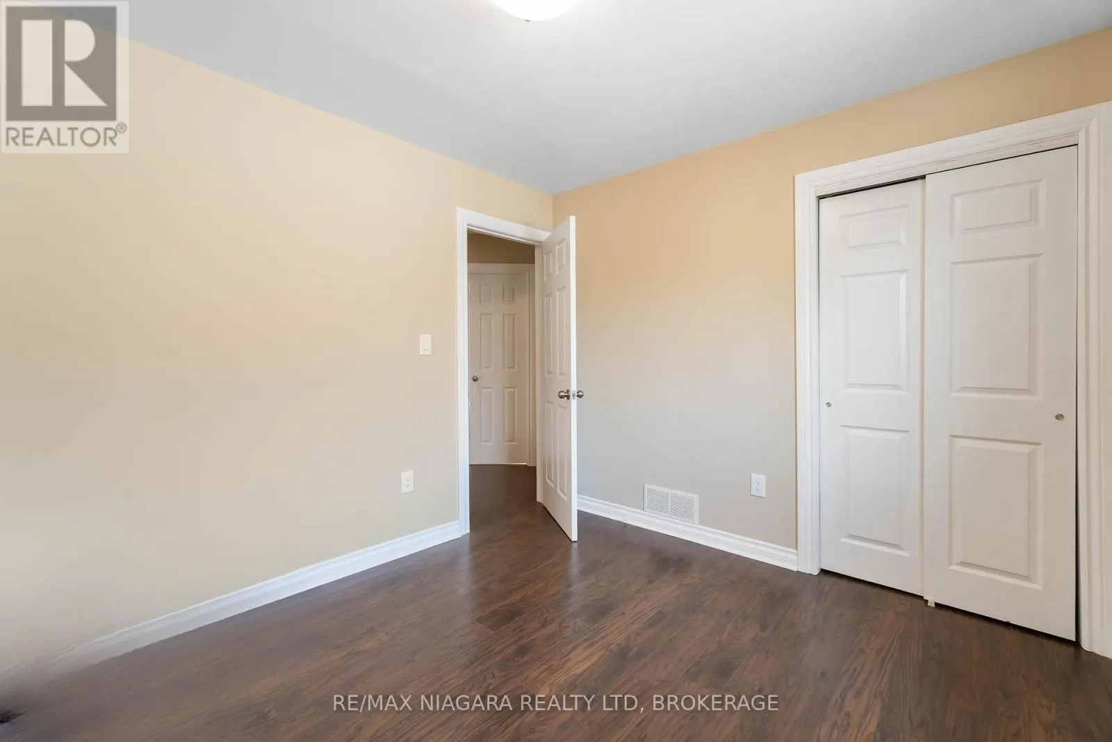 7551 CANTERBURY CRESCENT