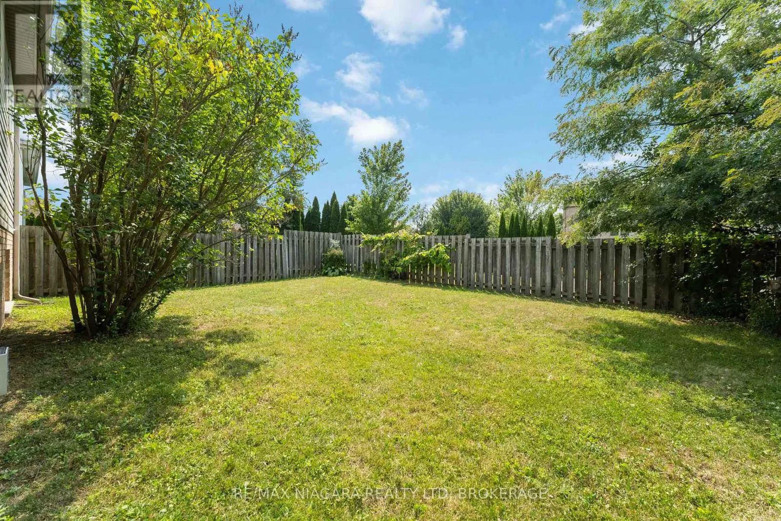 7551 CANTERBURY CRESCENT