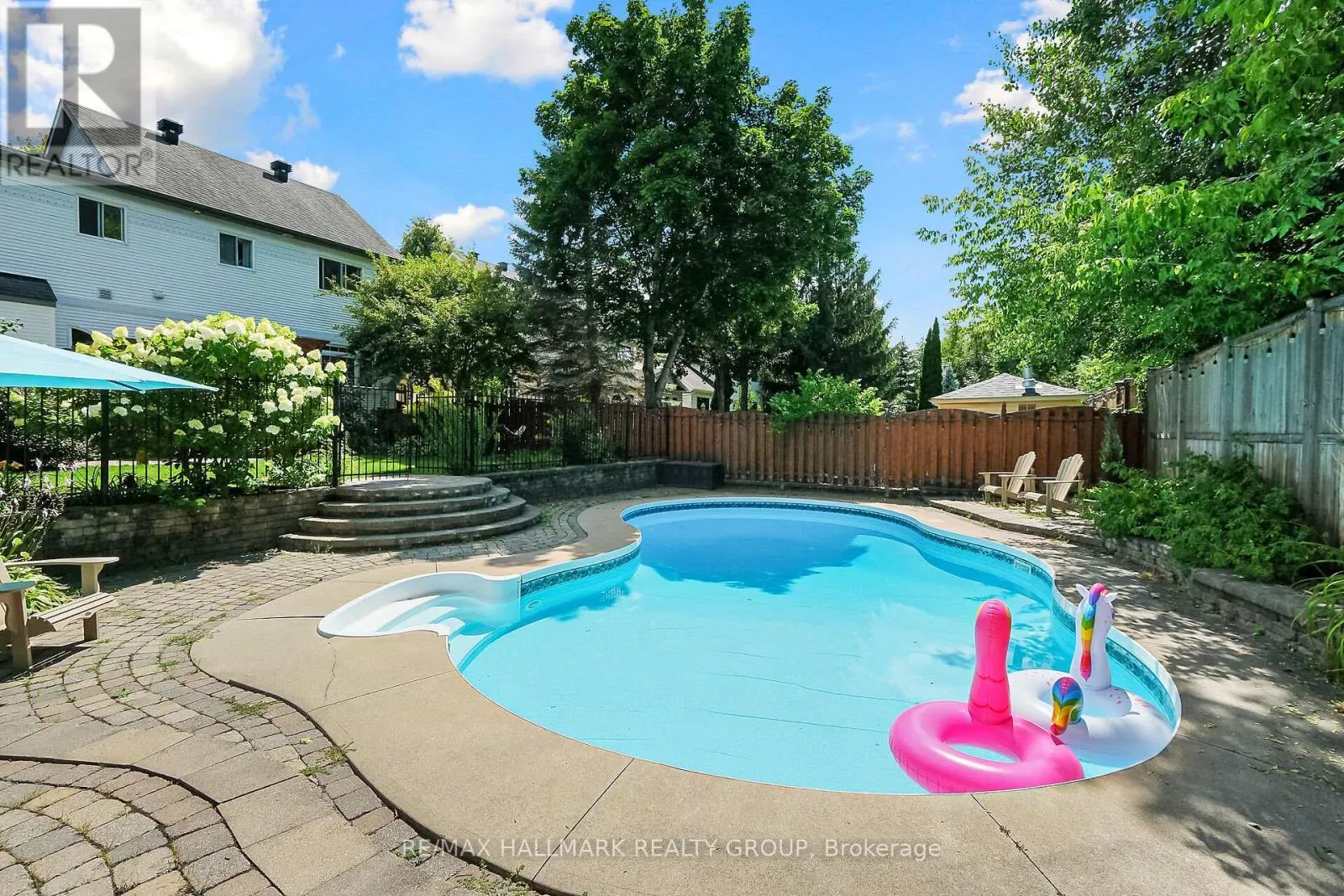 31 KYLE AVENUE