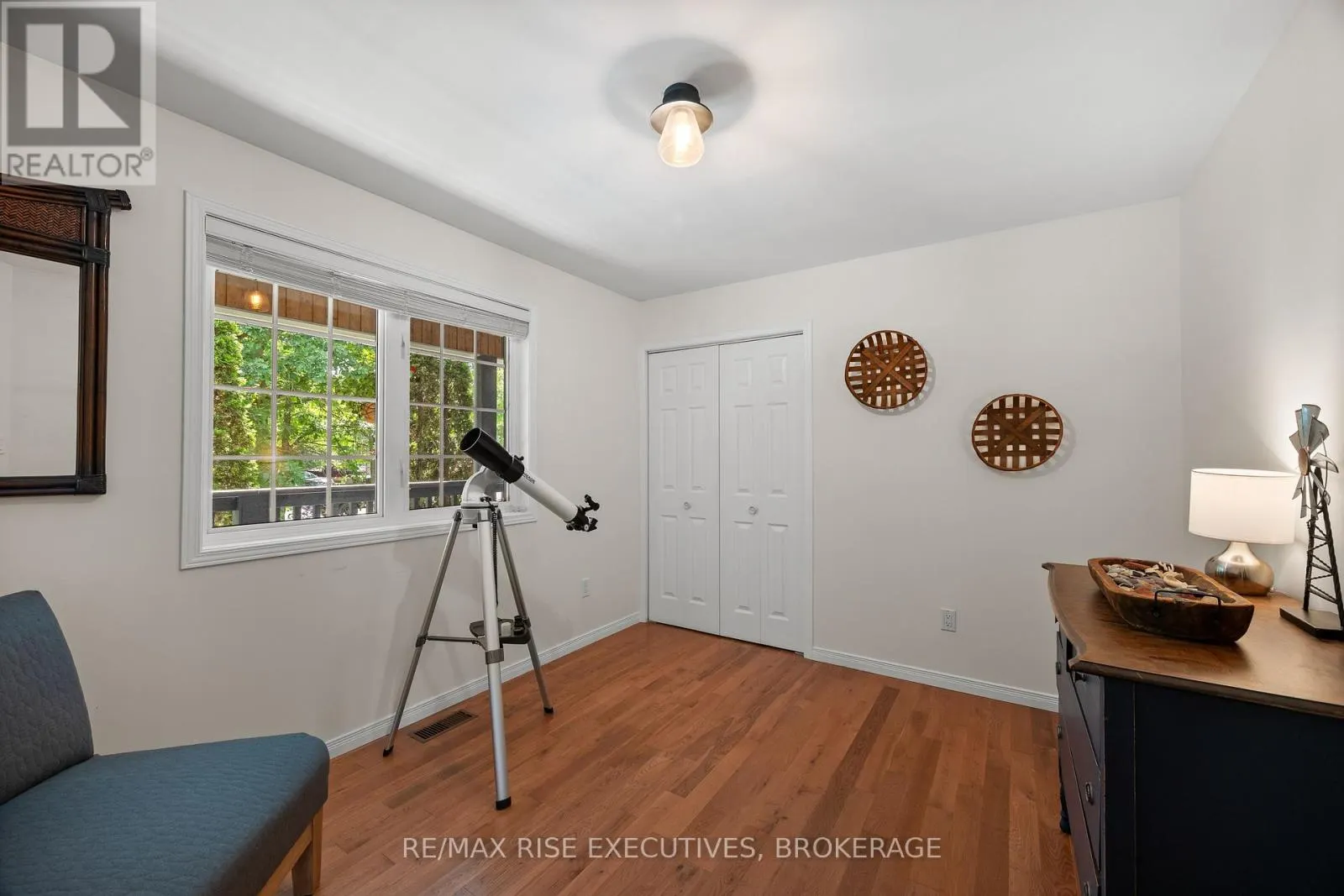 63 SUNNYSIDE ROAD