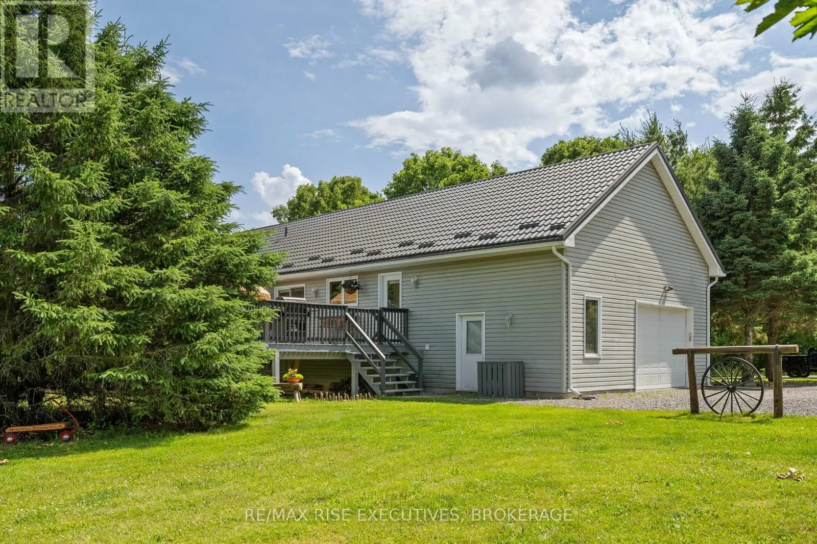 63 SUNNYSIDE ROAD
