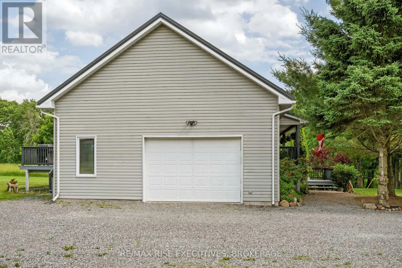 63 SUNNYSIDE ROAD