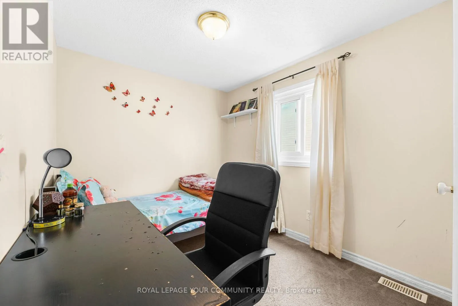 J - 651 ALBERT STREET