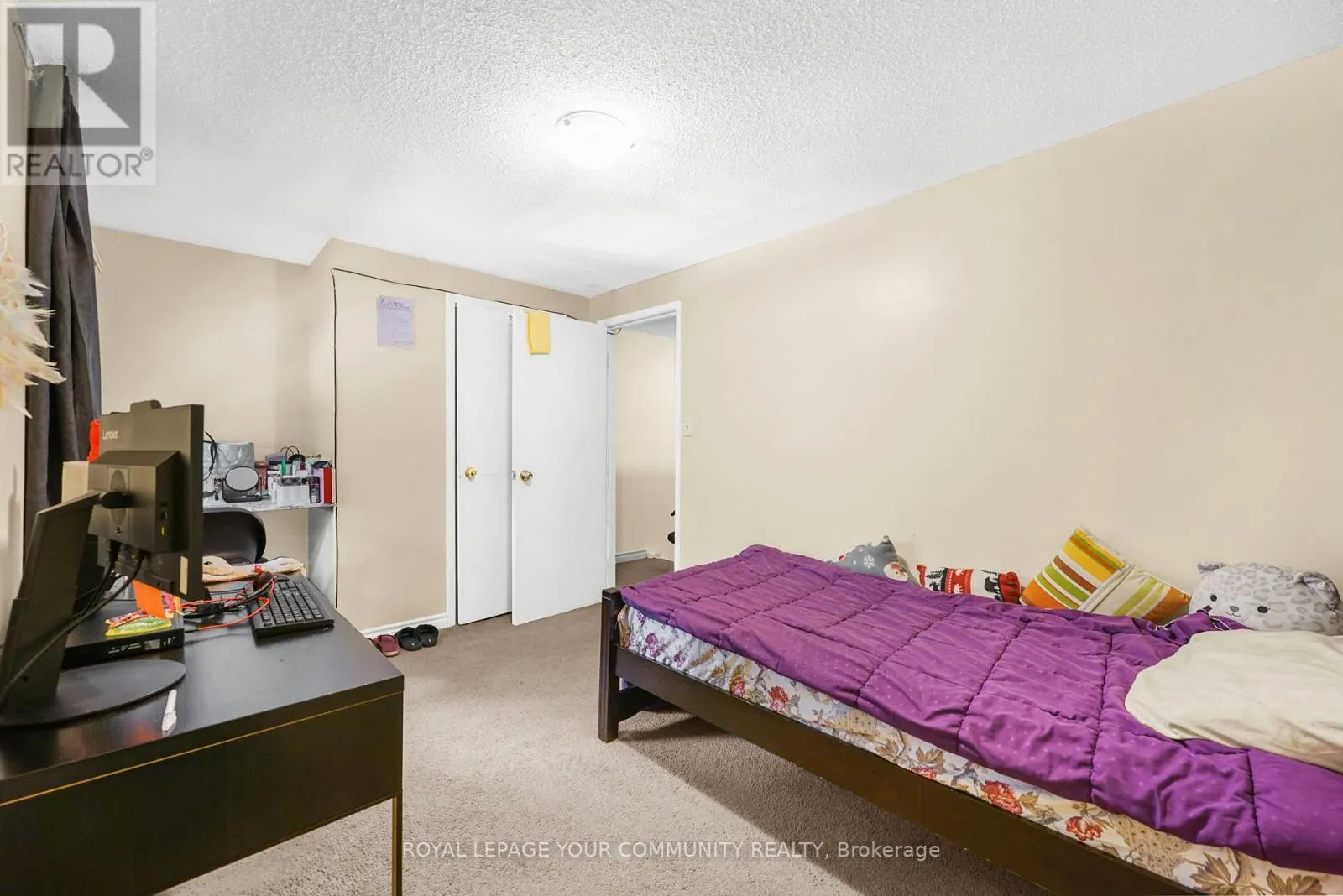 J - 651 ALBERT STREET
