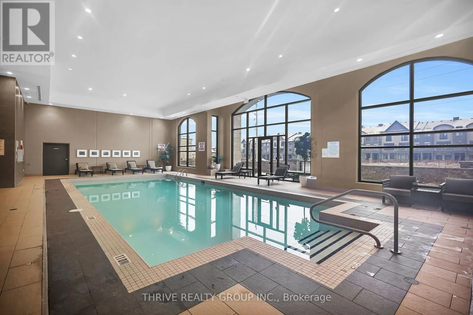 1301 - 240 VILLAGEWALK BOULEVARD, #1301