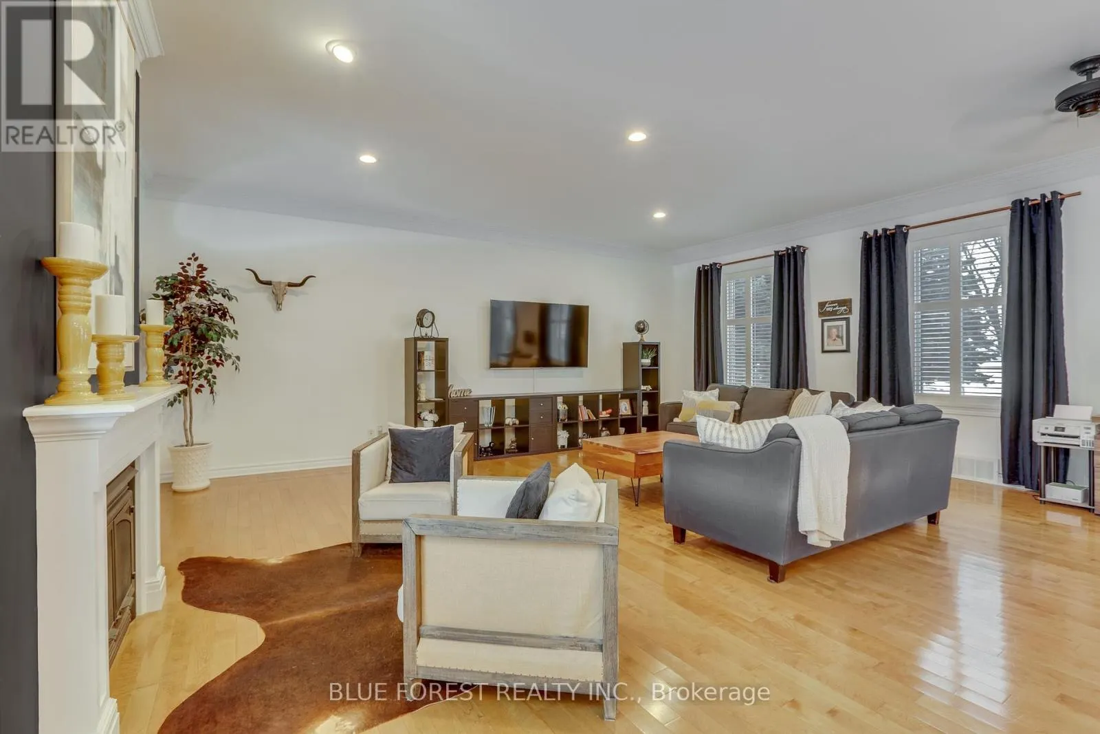 16916 EVELYN DRIVE