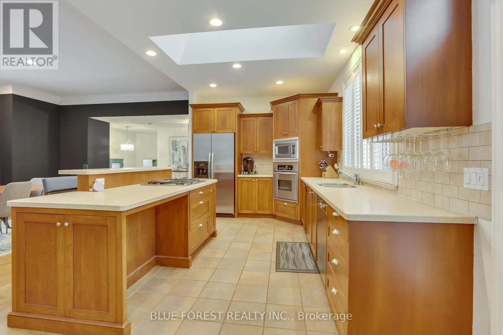 16916 EVELYN DRIVE